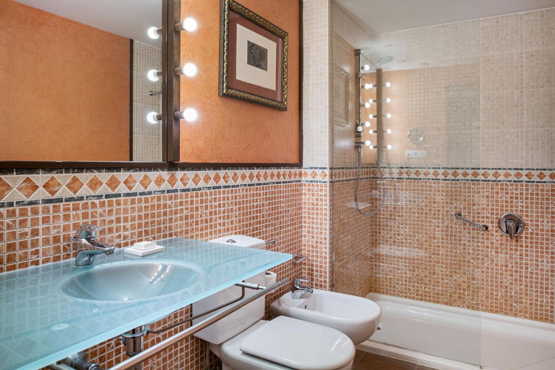 Ac Hotel Ciudad De Tudela By Marriott Bagian luar foto