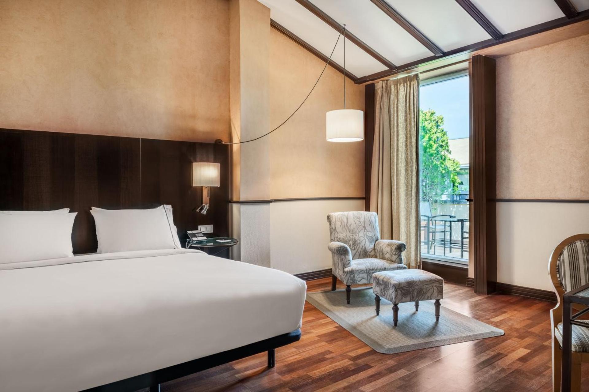 Ac Hotel Ciudad De Tudela By Marriott Bagian luar foto
