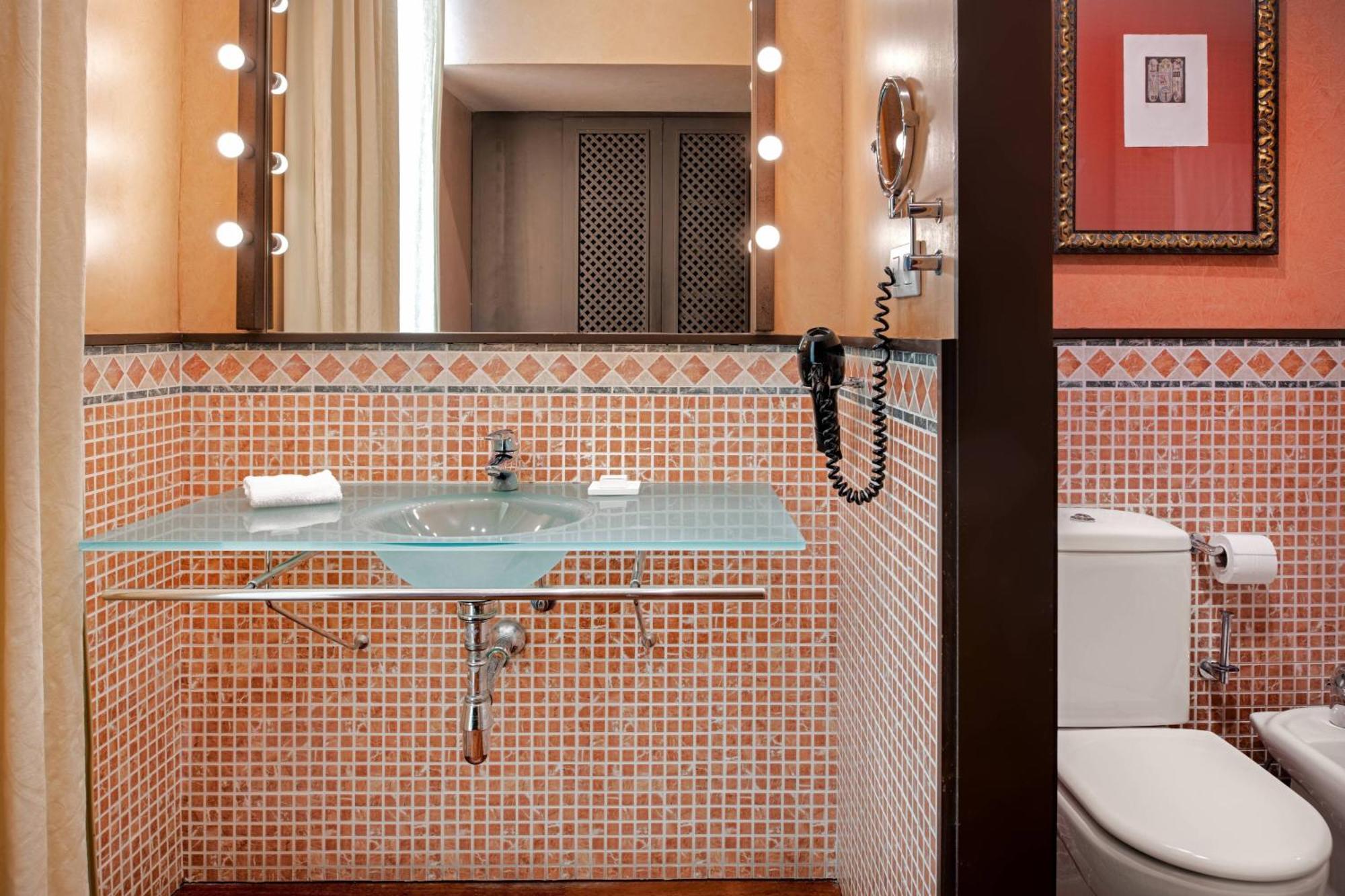 Ac Hotel Ciudad De Tudela By Marriott Bagian luar foto