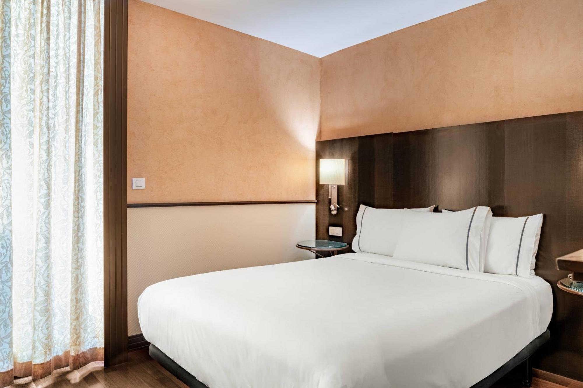 Ac Hotel Ciudad De Tudela By Marriott Bagian luar foto