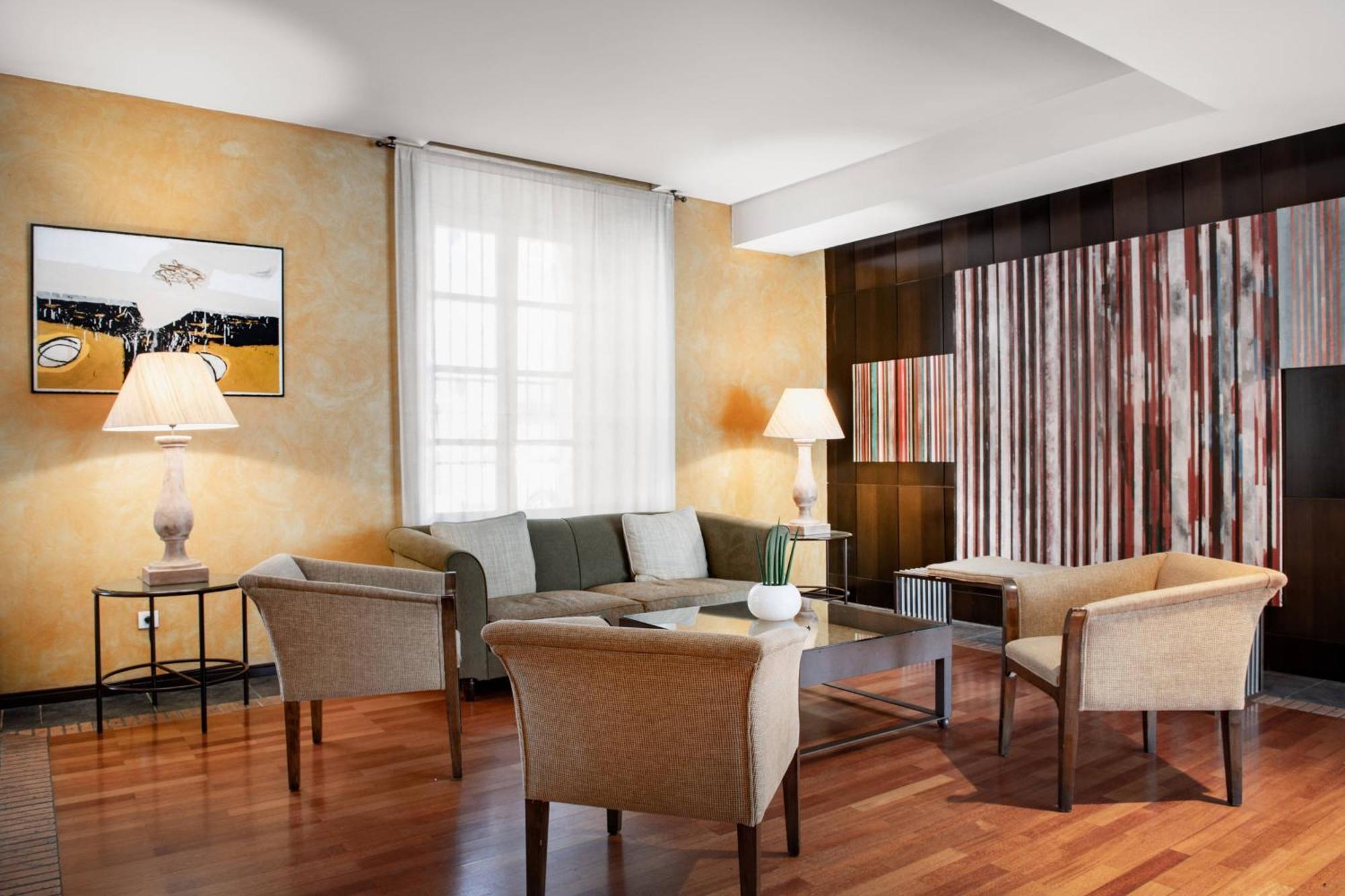 Ac Hotel Ciudad De Tudela By Marriott Bagian luar foto
