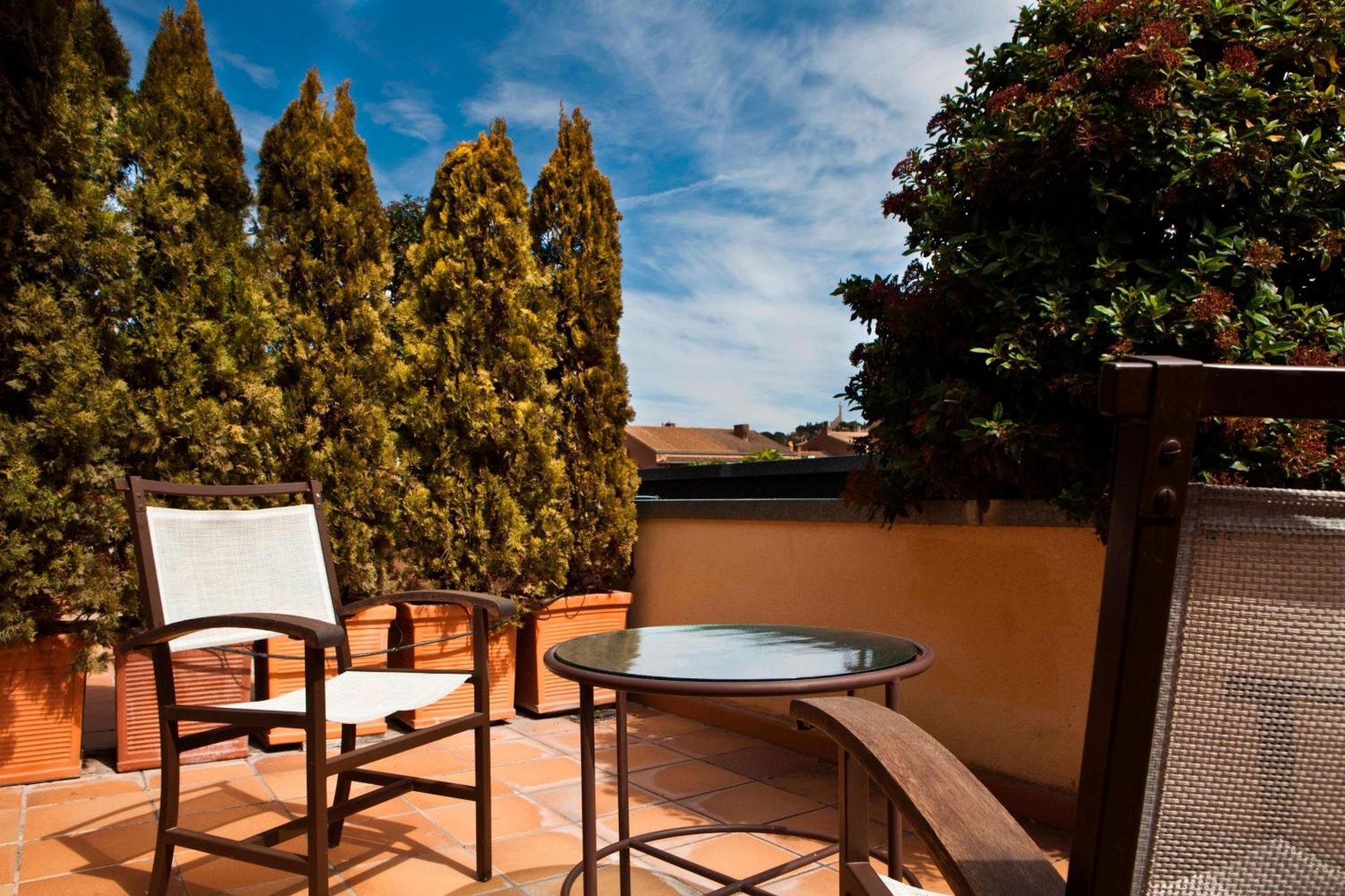 Ac Hotel Ciudad De Tudela By Marriott Bagian luar foto
